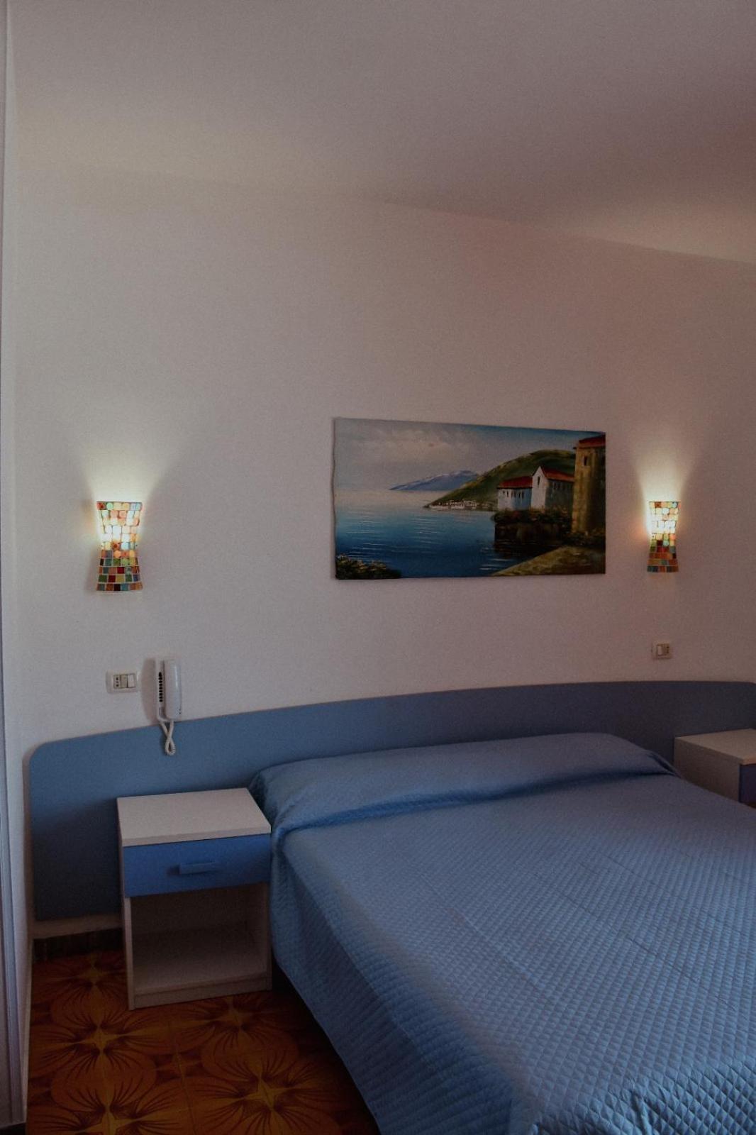 Vela Club Hotel & Appartamenti Rodi Garganico Zewnętrze zdjęcie